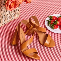 Aquira Sandales à talons hauts en cuir camel