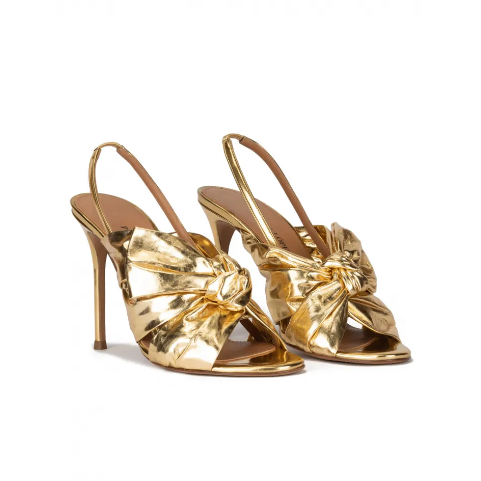 Baroque Sandales à talons hauts en cuir métallisé doré à nœuds
