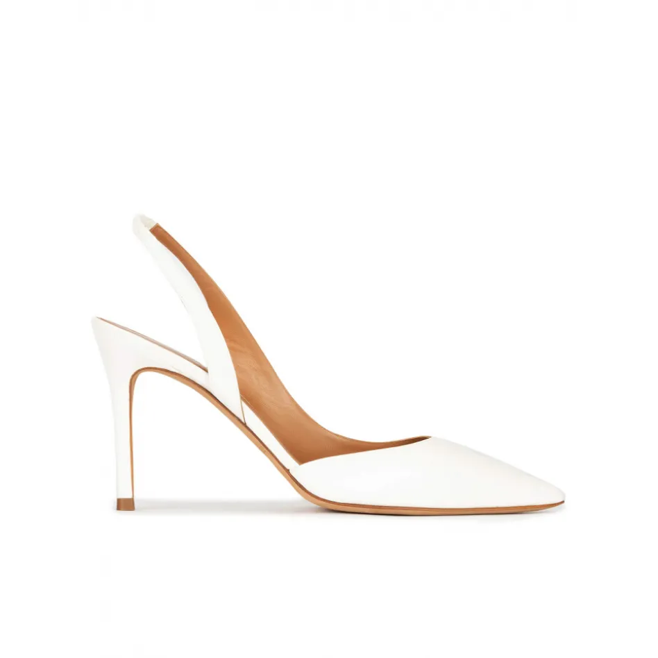 Danique Escarpins à brides en cuir blanc cassé