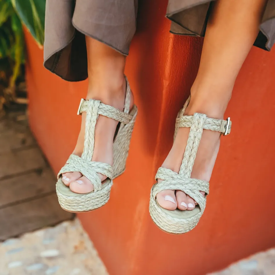 Filipa Espadrilles compensées en raphia tressé taupe
