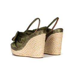 Miquela Sandales compensées en satin vert kaki