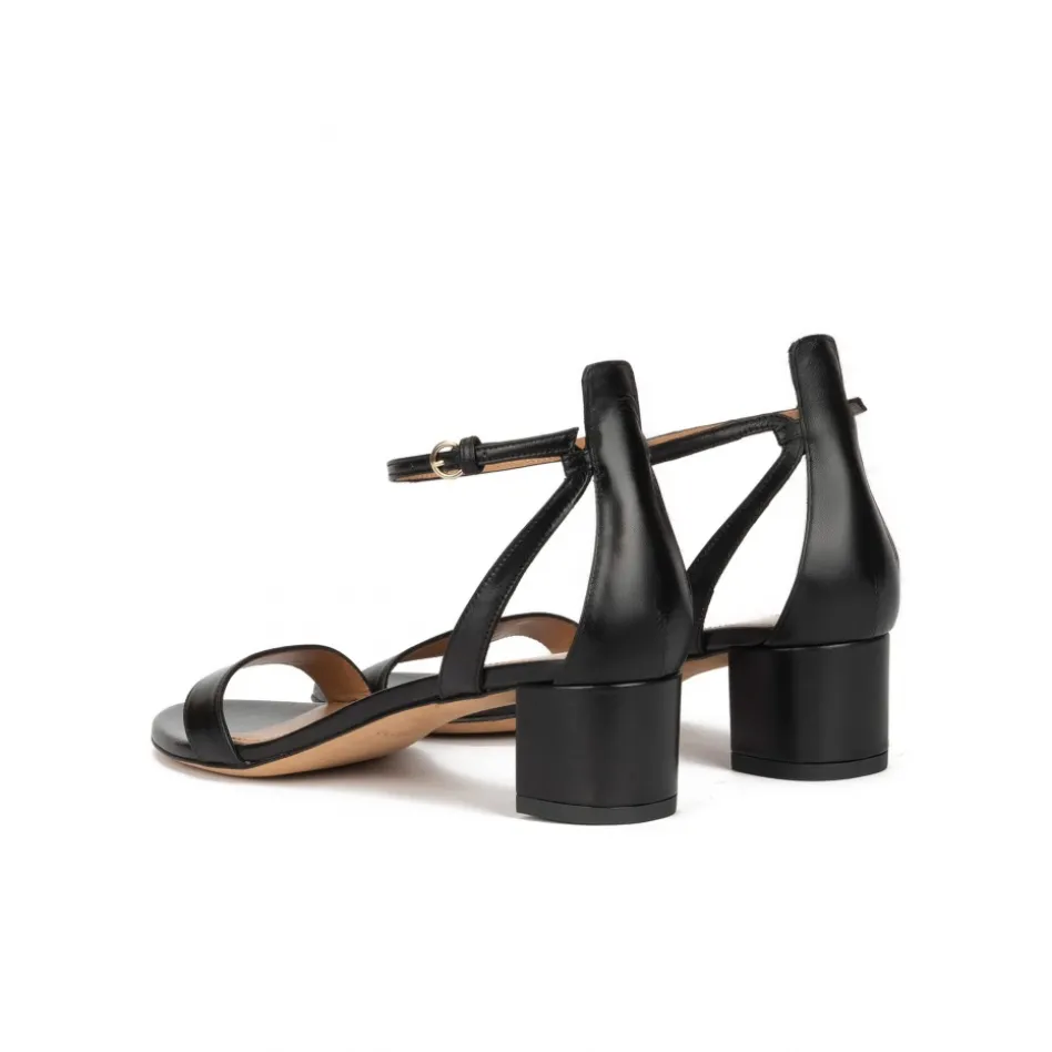 Oneida Sandales de talon moyen large en cuir noir