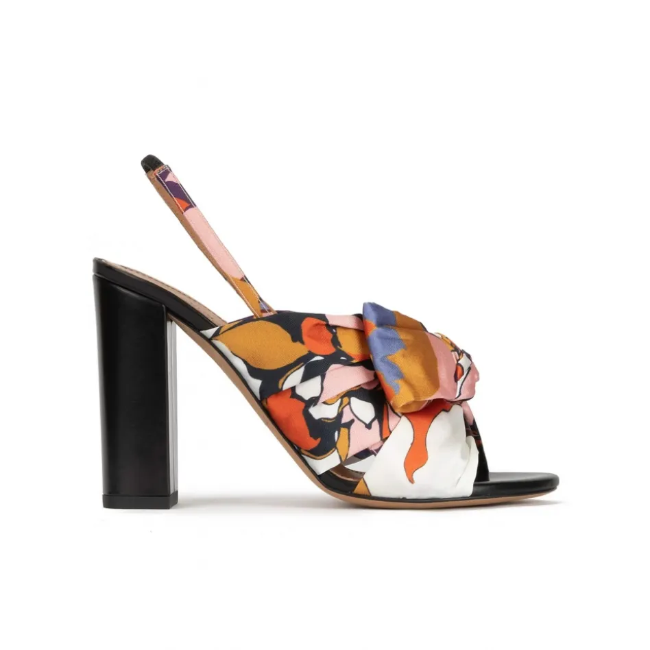 Quirina Sandales à talons épais en tissu à imprimé fleuri