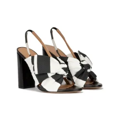 Quirina Sandales à talons épais en tissu blanc et noir