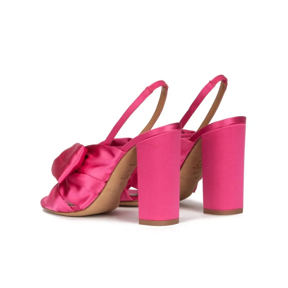 Quirina Sandales à talons épais en satin fuchsia